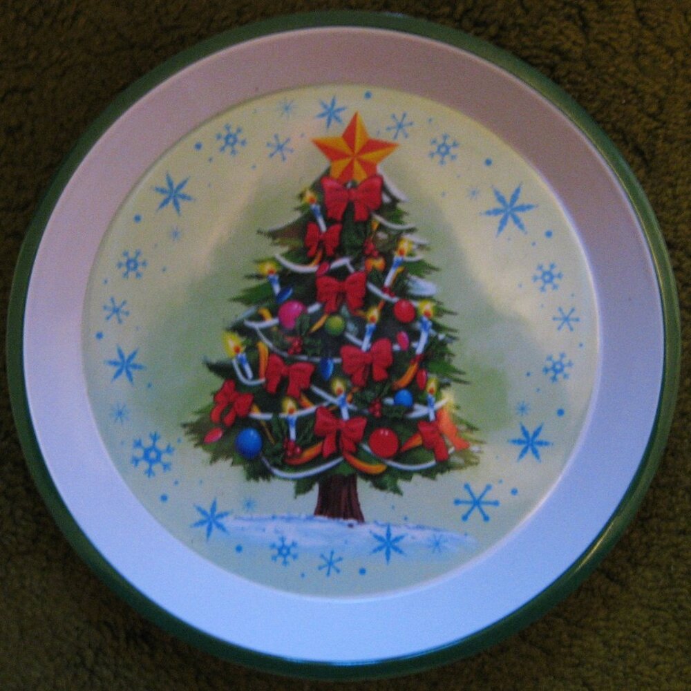 Christmas Tree Serving Platter is 11 3/4 " across